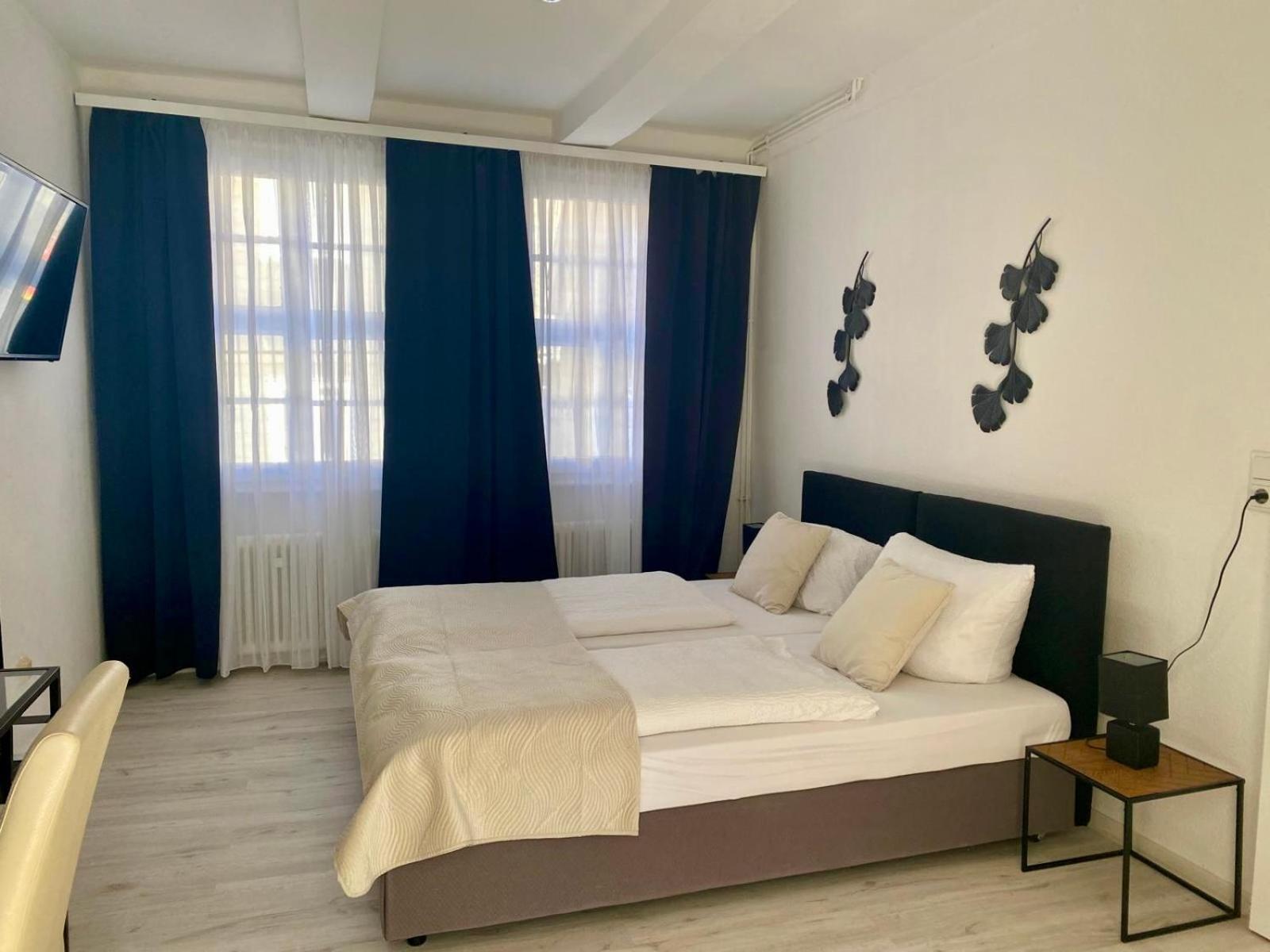 Altstadt-Hotel Gosequell กอสลาร์ ภายนอก รูปภาพ